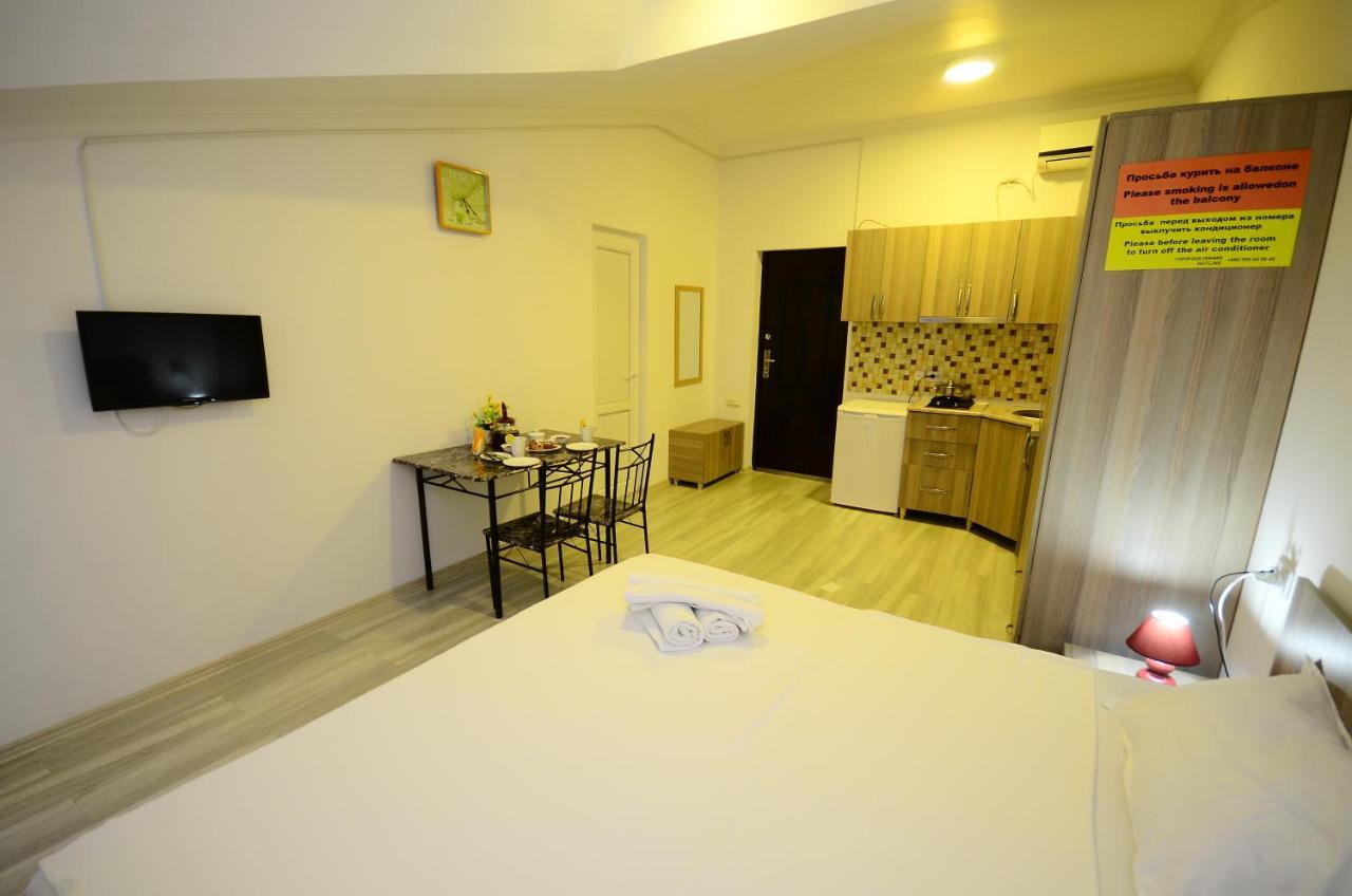 Aparthotel My Home 바투미 외부 사진