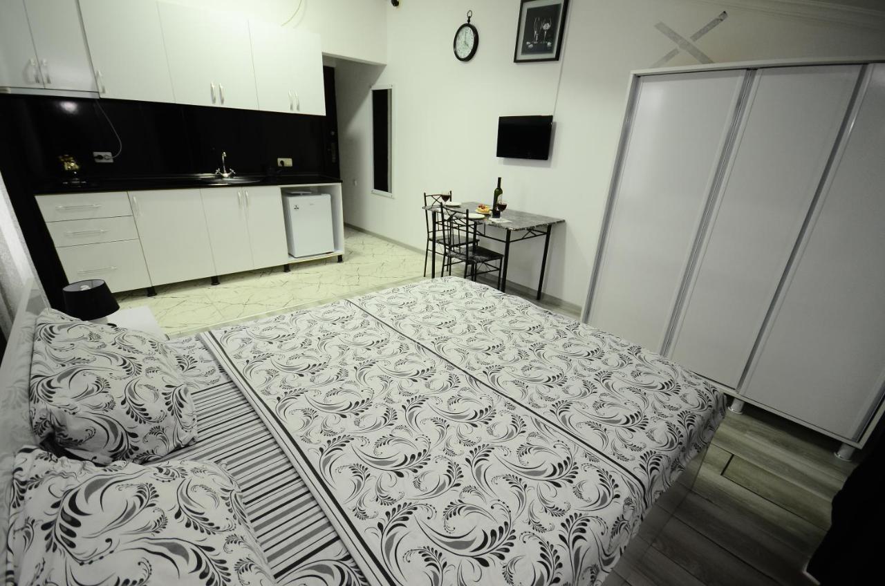 Aparthotel My Home 바투미 외부 사진