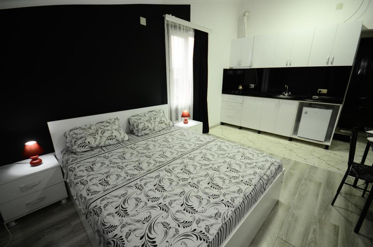 Aparthotel My Home 바투미 외부 사진