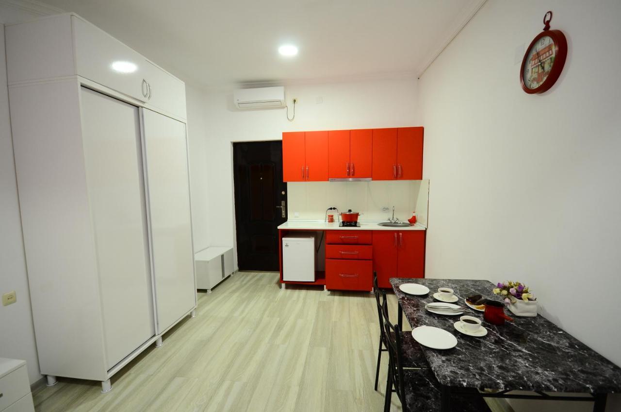 Aparthotel My Home 바투미 외부 사진