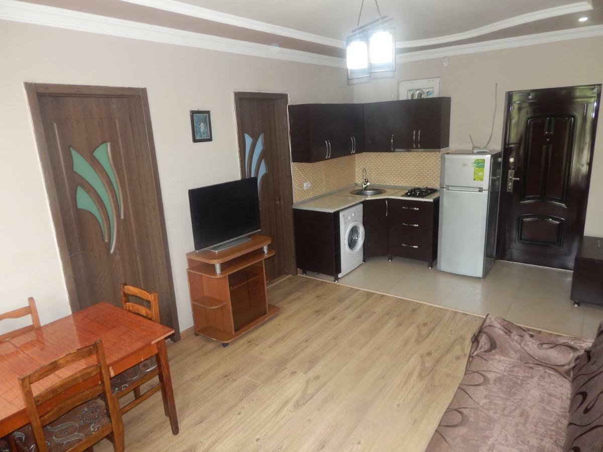 Aparthotel My Home 바투미 외부 사진