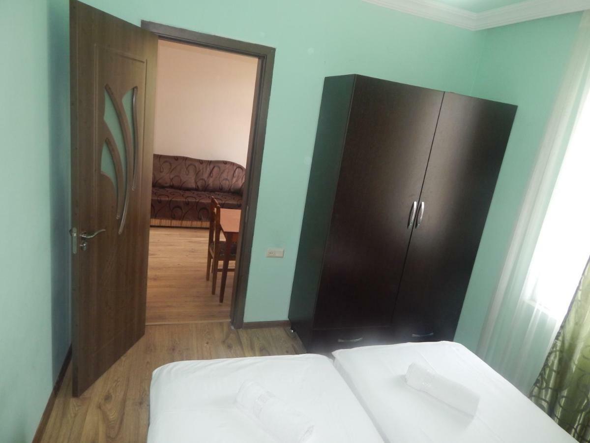 Aparthotel My Home 바투미 외부 사진